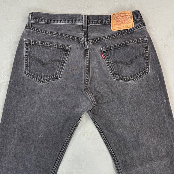 Vintage 2000 Levi's 501 Faded Black Denim Red Tab Jeans MADE IN USA Fit 34 x 29 - Picture 7 of 8